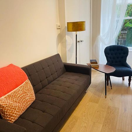 Ground Floor 1 Bedroom Flat In The City Centre 爱丁堡 外观 照片