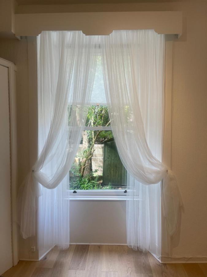 Ground Floor 1 Bedroom Flat In The City Centre 爱丁堡 外观 照片