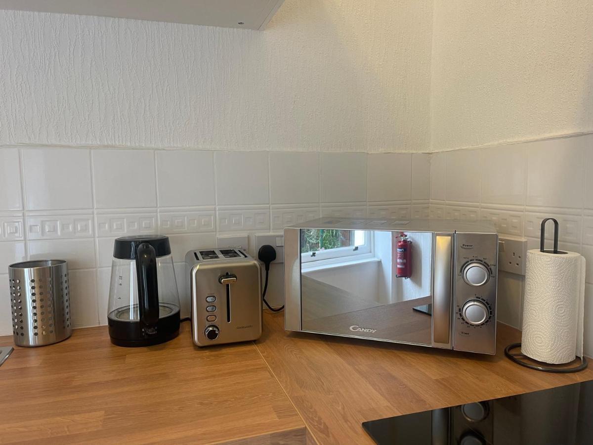 Ground Floor 1 Bedroom Flat In The City Centre 爱丁堡 外观 照片