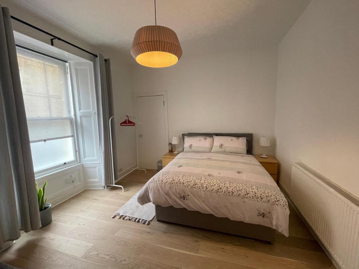 Ground Floor 1 Bedroom Flat In The City Centre 爱丁堡 外观 照片