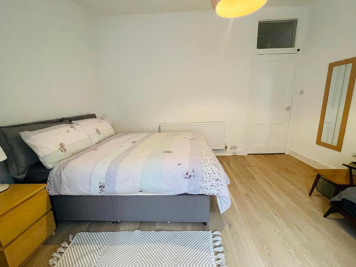 Ground Floor 1 Bedroom Flat In The City Centre 爱丁堡 外观 照片