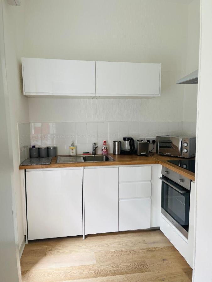 Ground Floor 1 Bedroom Flat In The City Centre 爱丁堡 外观 照片